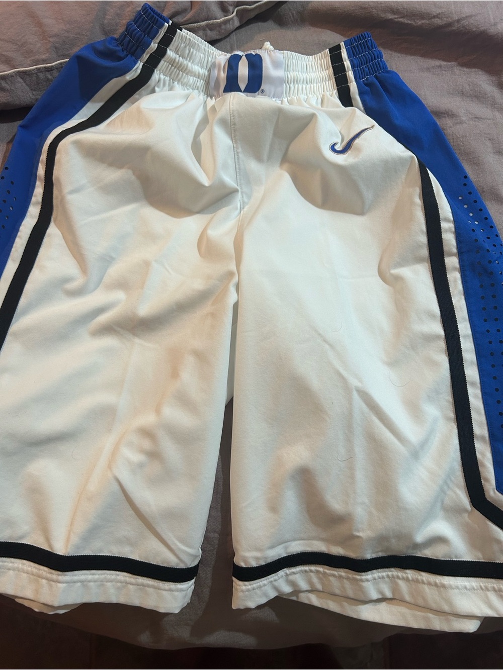 Nike Men’s White & Blue Athletic Basketball Shorts - Duke